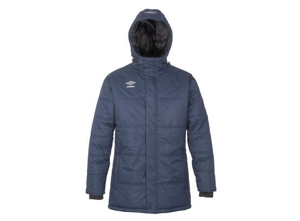 UMBRO Core Padded Jkt 17 Marine M Funksjonell lang vattert klubbjakke 